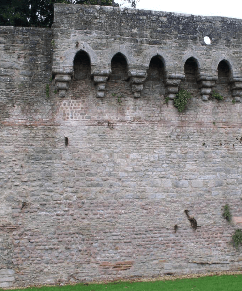 <p>L&rsquo;Atlas des villes fortifi&eacute;es</p>